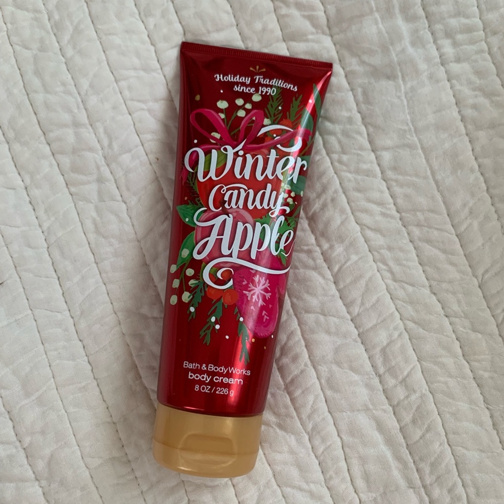 NEW Lotion Bath And Bodyworks Winter Apple Cream